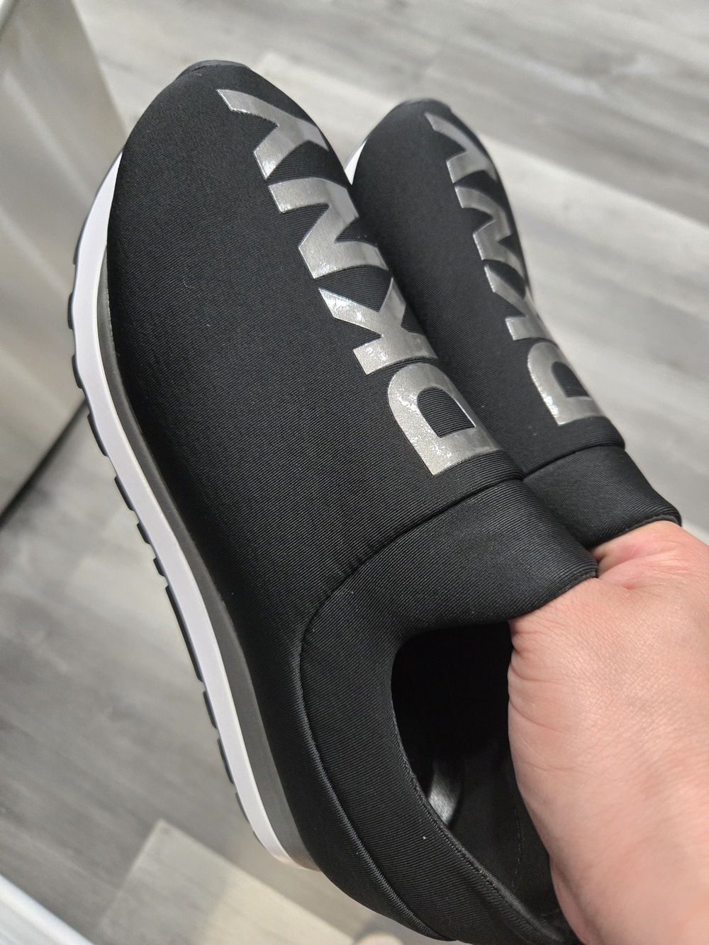 DKNY Jadyn Logo Slip-On Casual Sneakers - Picture 6 of 7
